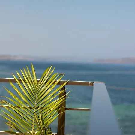 Tabak Sea Side