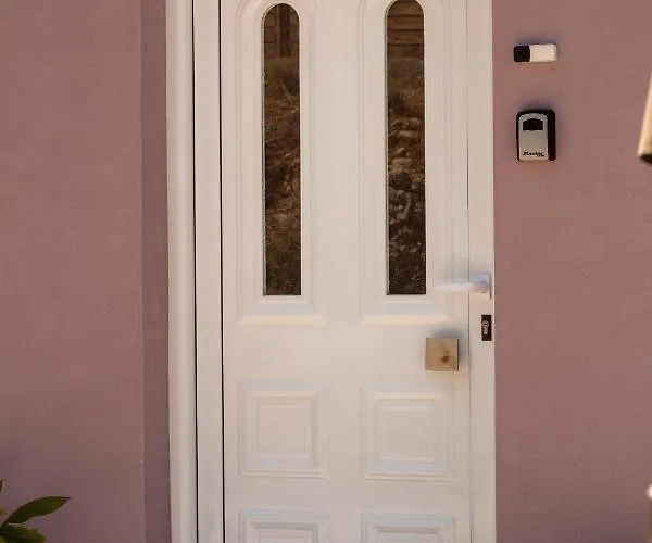 Tabak Sea Side Lägenhet *